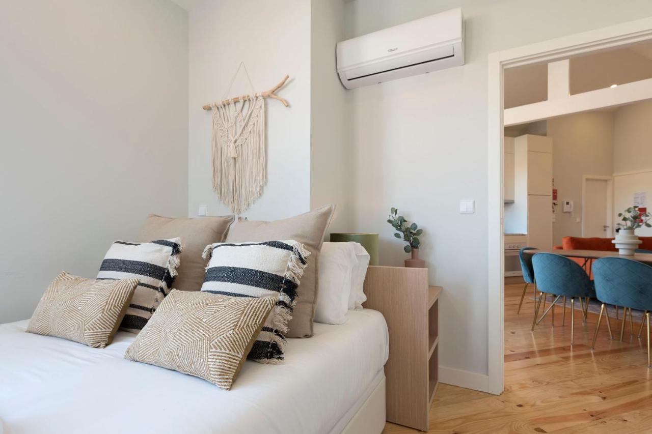 Central Superb Flat W/ Ac & Balcony By Lovelystay Porto Zewnętrze zdjęcie